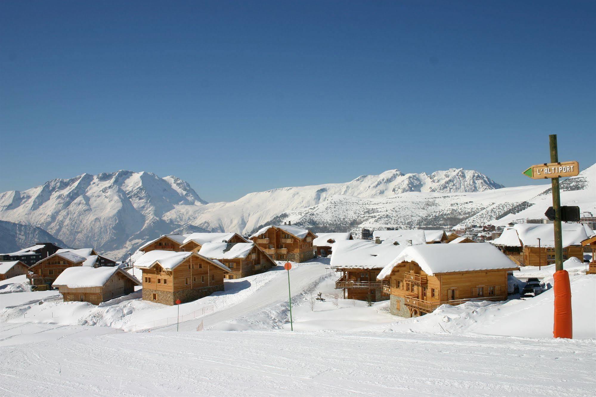 Madame Vacances Les Chalets De L'Altiport Alpe d'Huez Exteriér fotografie